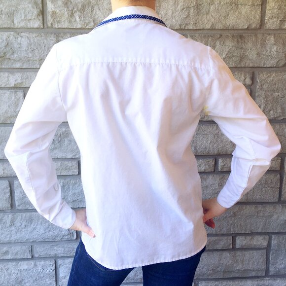 Vintage Blue Trimmed White Button Down Top - Picture 2 of 4